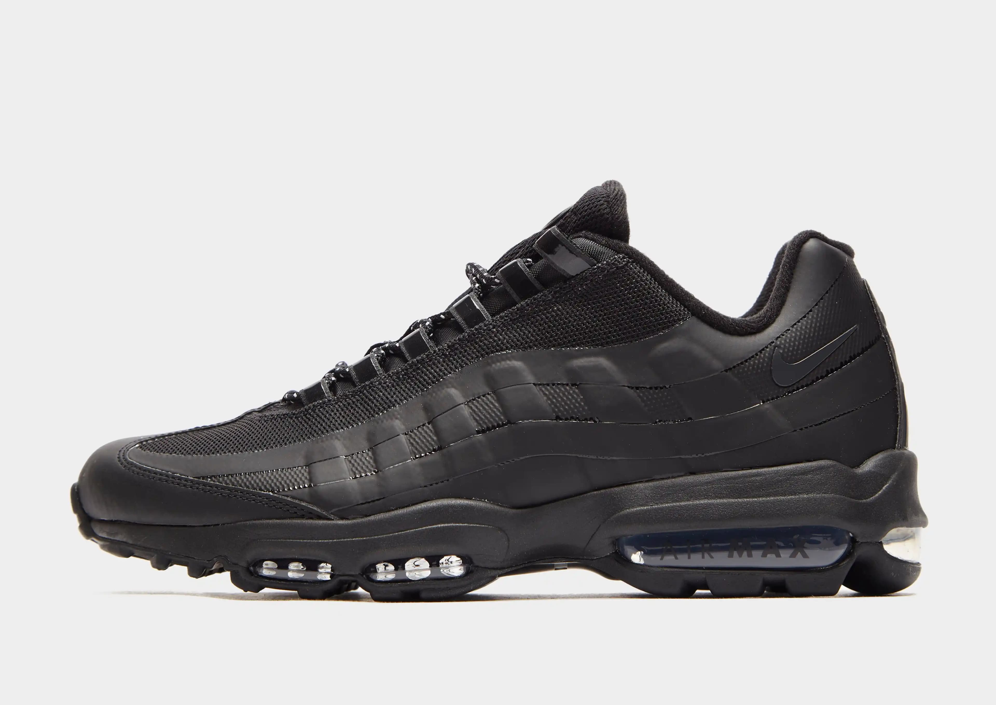Air Max 95 Ultra: Modern Tasarım ve Yüksek Konfor Sunan Nike Spor Ayakkabısı
