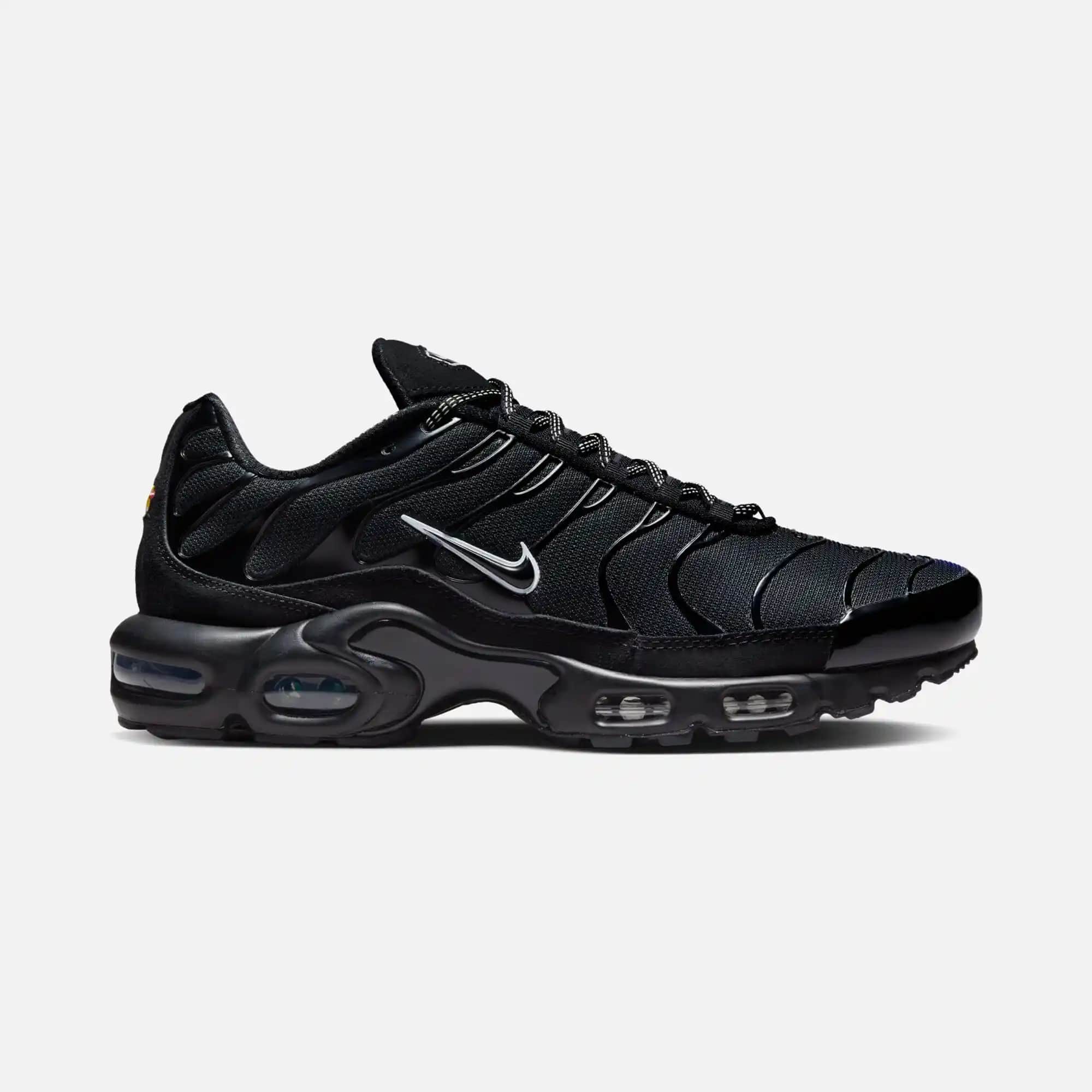 Air Max Plus Siyah: Şık ve Konforlu Spor Ayakkabı Seçenekleri