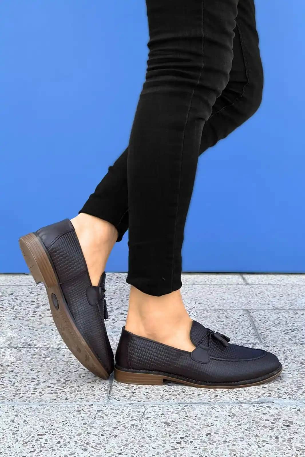 Ayakkabı ve Aksesuar Trendleri 2023: Şıklık ve Konforu Bir Arada Yakalayın