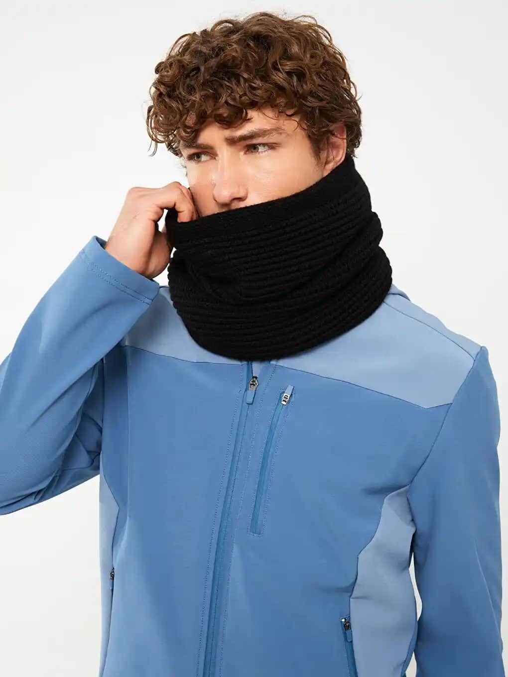 Boyunluk Seçimi ve Kullanım Alanları: Sağlık ve Moda Trendleri Analizi