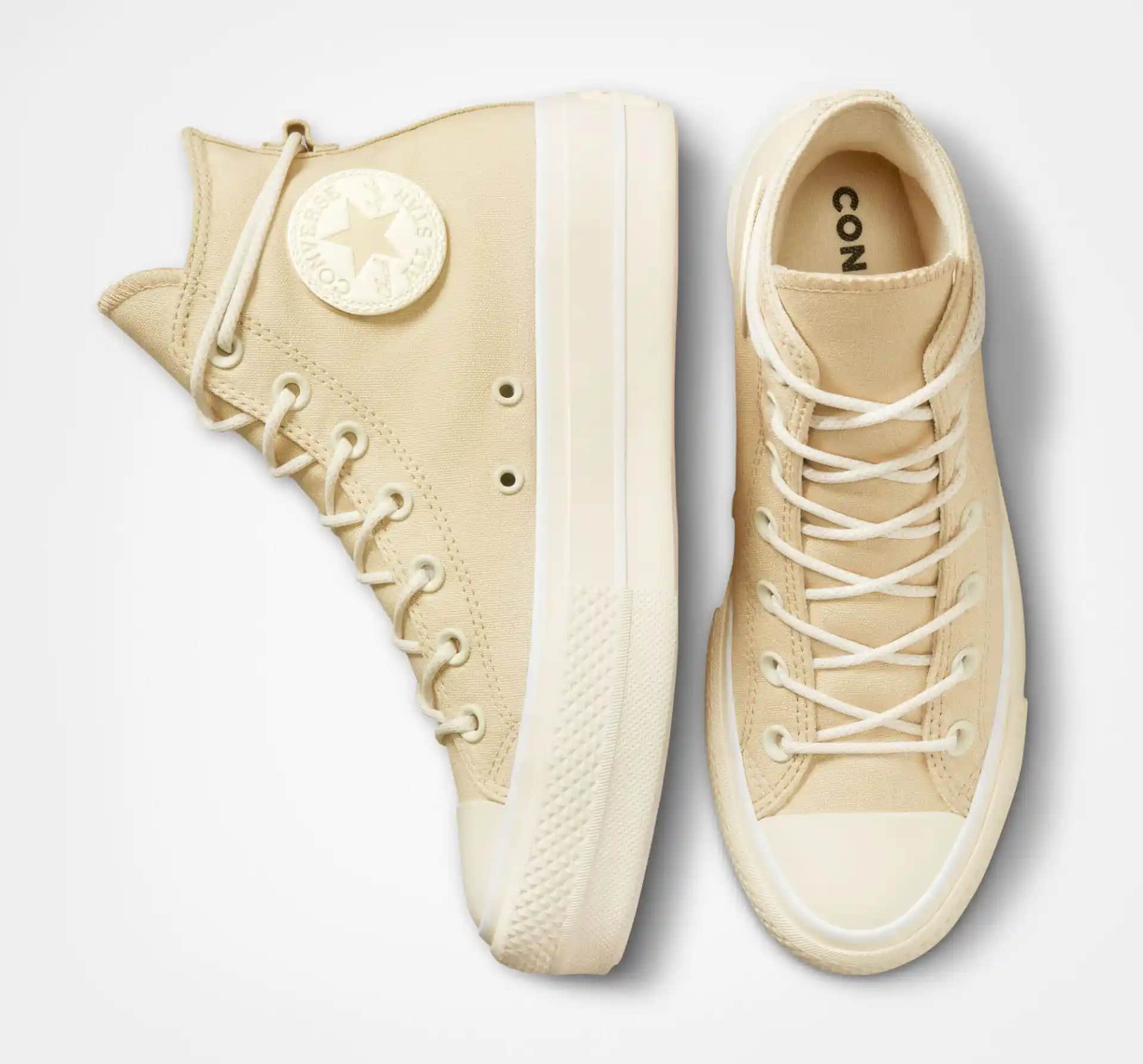 Canvas Platform Chuck Taylor All Star Lift: Modern Şehir Stiline Uygun Yenilikçi Spor Ayakkabı