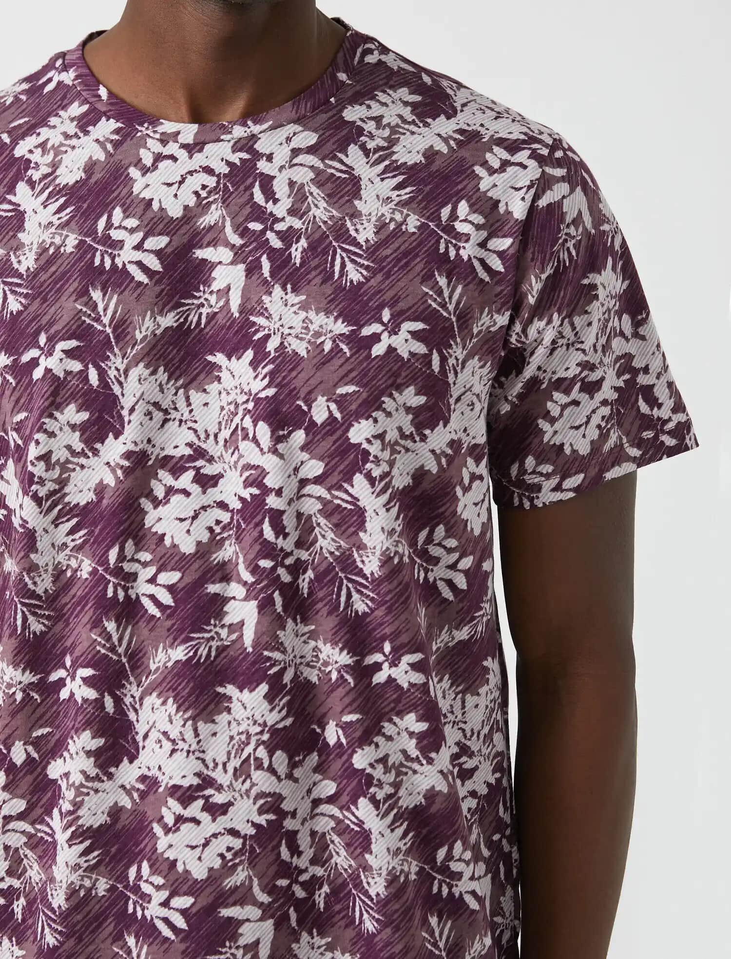 Çocuk Modasında Renkli ve Rahat Tişört Trendleri 2024 Yılı Güncel Modası