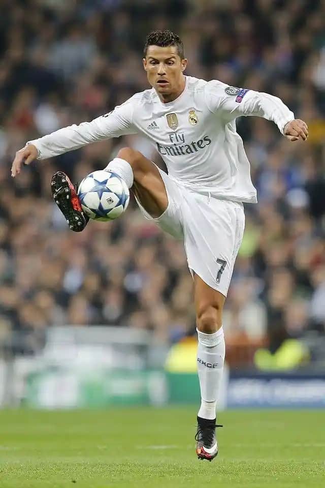 Cristiano Ronaldo ve Adidas İş Birliğiyle Yenilenen Spor ve Moda Trendleri