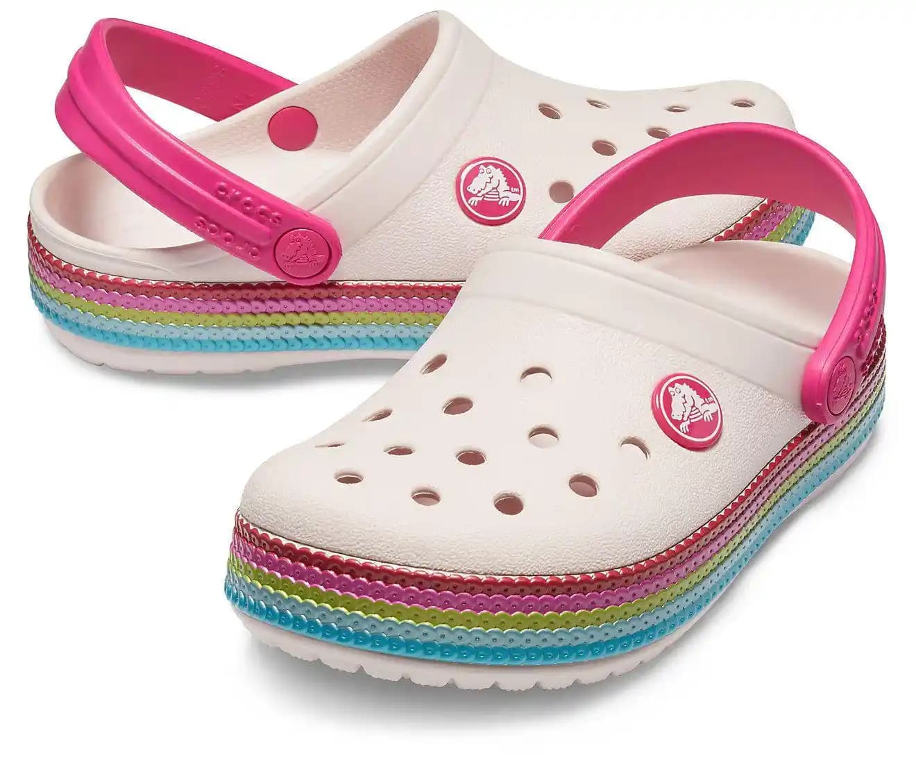 Crocs Band Detaylarıyla Hem Konfor Hem de Şıklık Sunan Ayakkabılar