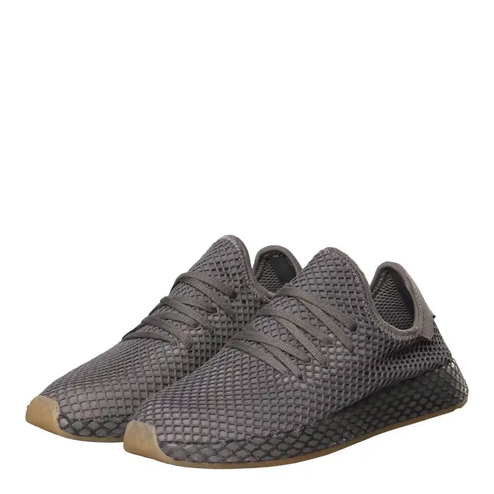 Deerupt Runner: Modern Tasarım ve Konfor Sunan adidas Spor ve Günlük Ayakkabı
