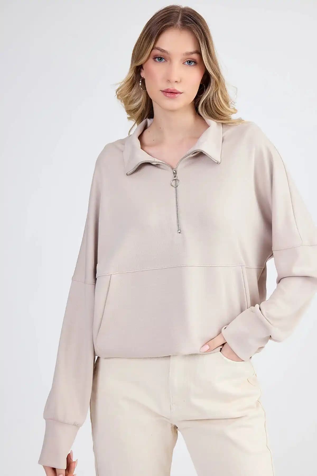 Fermuarlı Sweatlerin Özellikleri ve Günlük Şıklıkta Kullanım İpuçları