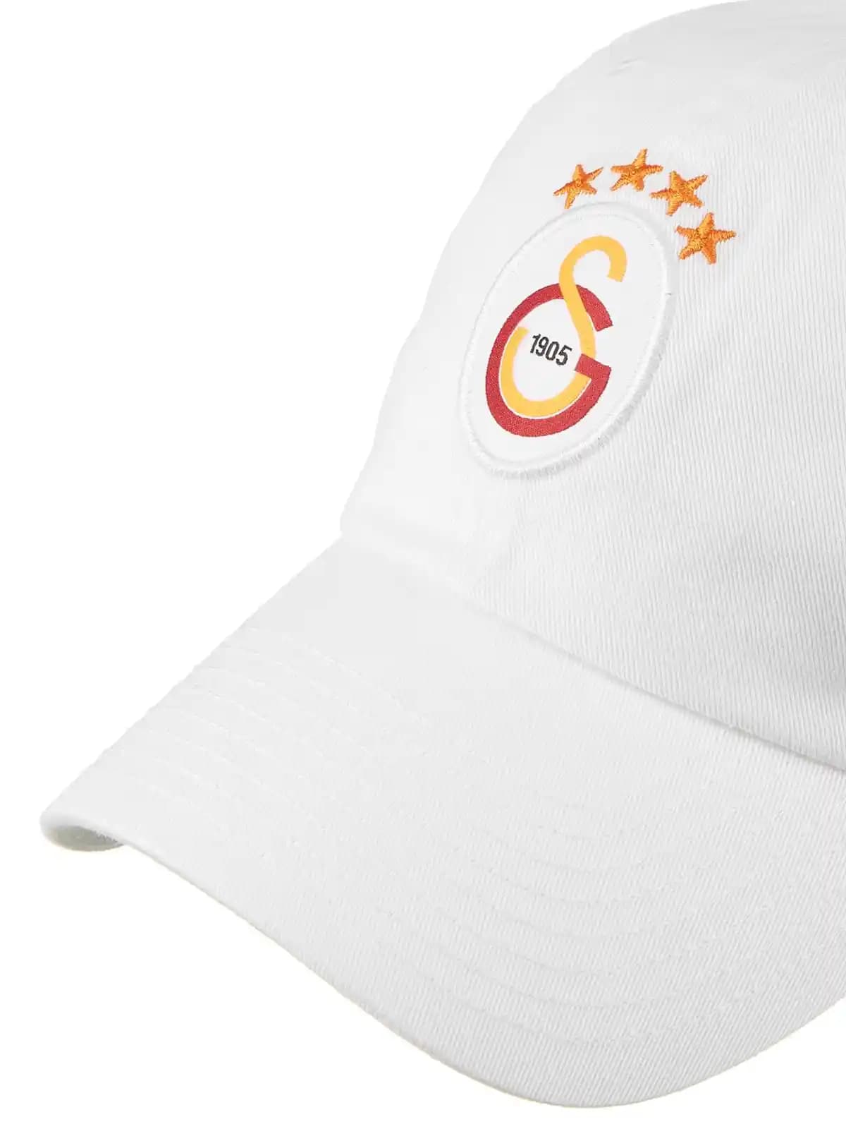 Galatasaray ve Nike İşbirliğiyle Güncel Spor ve Moda Aksesuar Trendleri