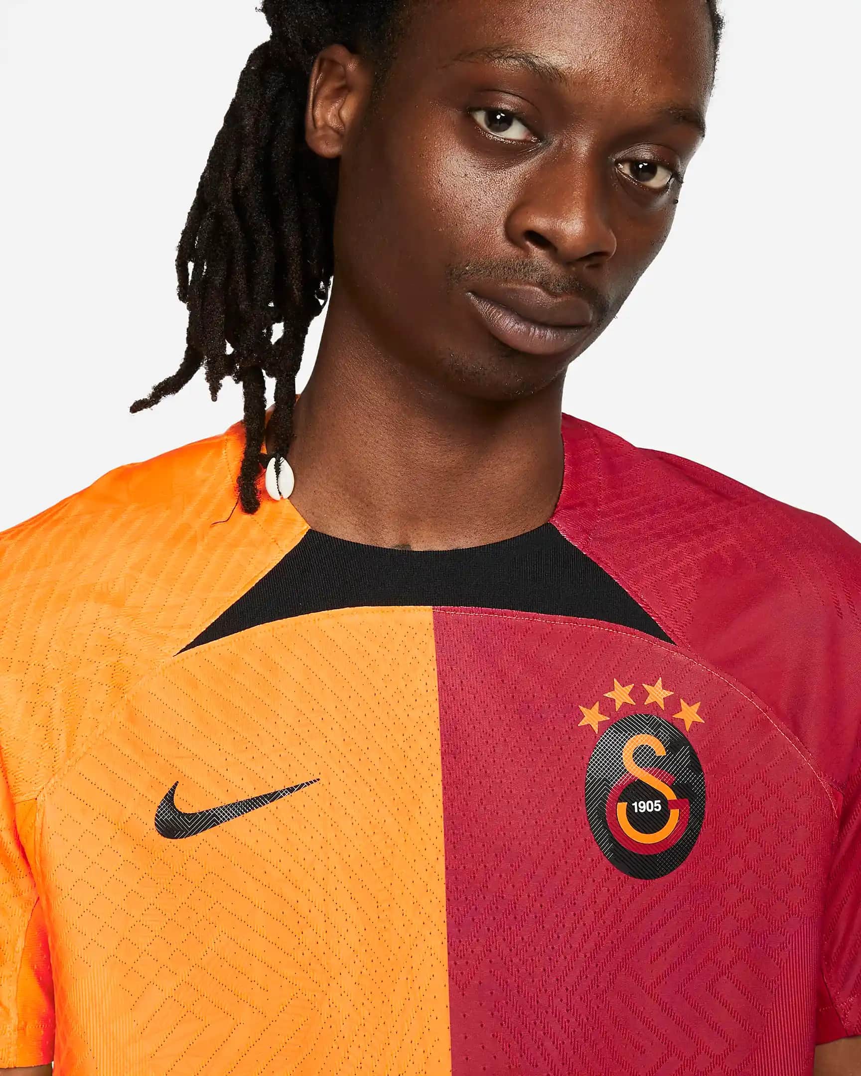 Galatasaray ve Nike İşbirliğiyle Spor Giyim ve Ayakkabıda Yeni Trendler