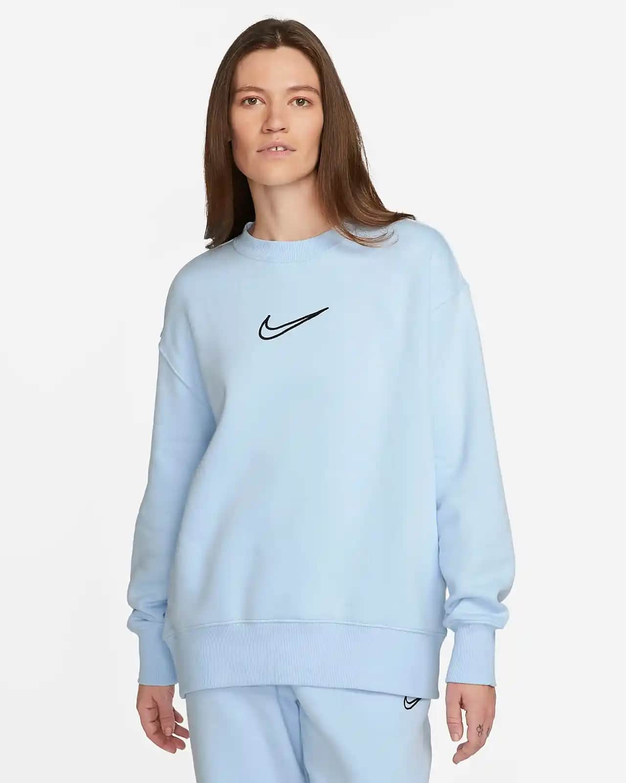 Günlük Yaşamda Rahat ve Şık Olmanızı Sağlayan Sweatshirt Modelleri ve Trendler