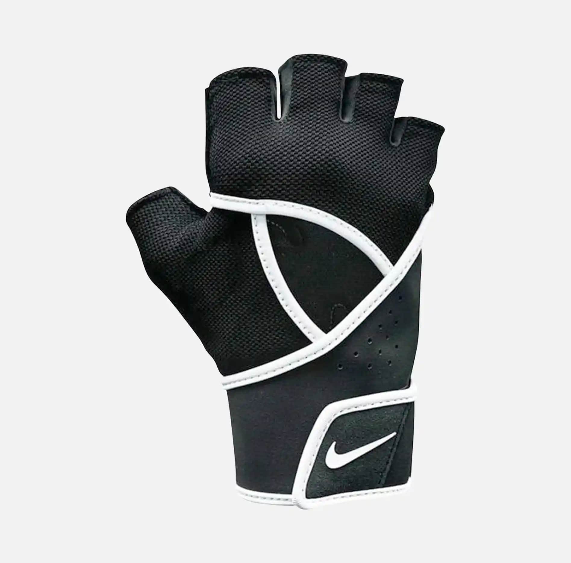 Gym Eldivenleri: Antrenman Güvenliği ve Konforu Sağlayan En İyi Aksesuarlar