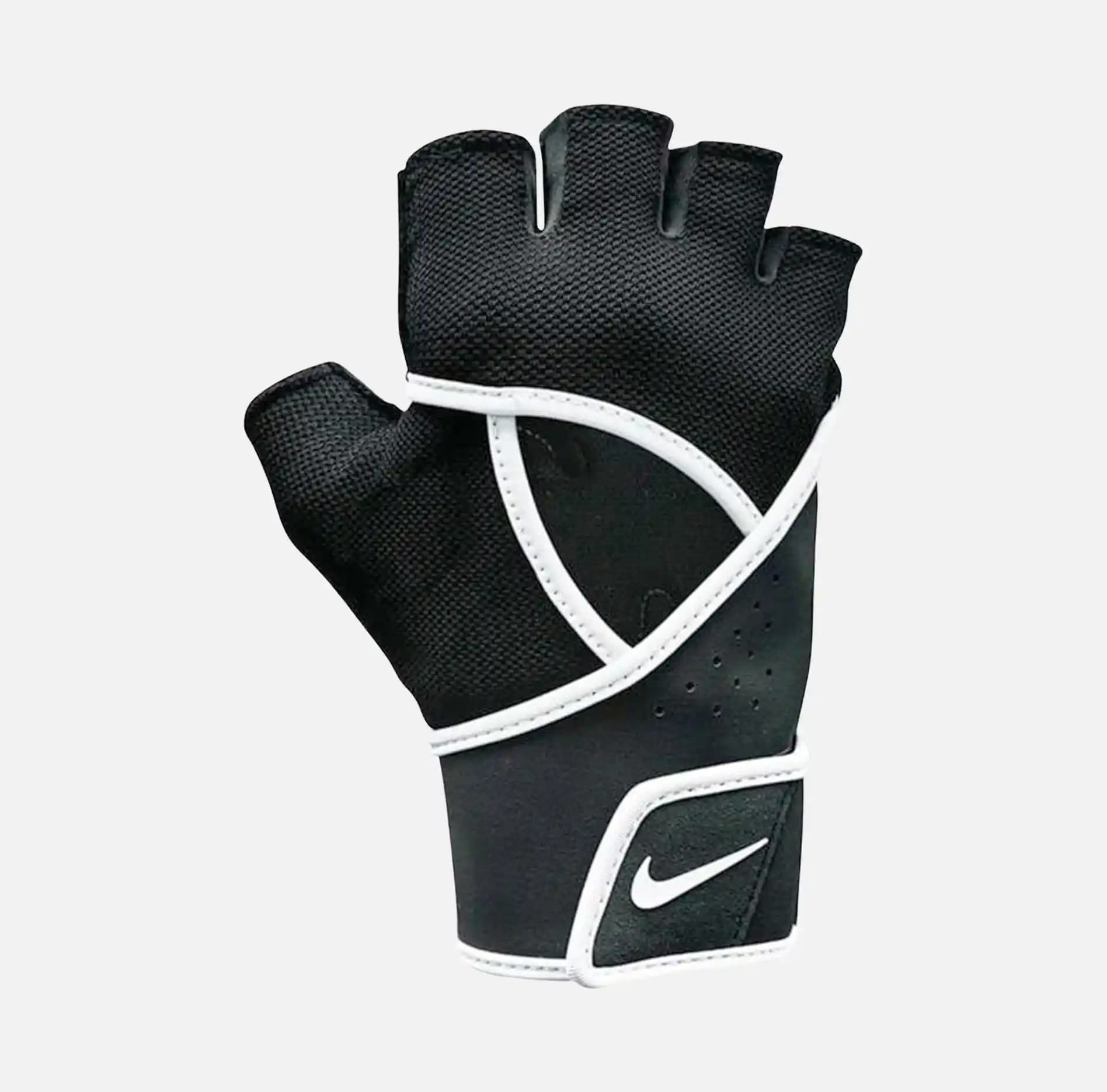 Gym Eldivenleri: Antrenman Güvenliği ve Konforu Sağlayan En İyi Aksesuarlar