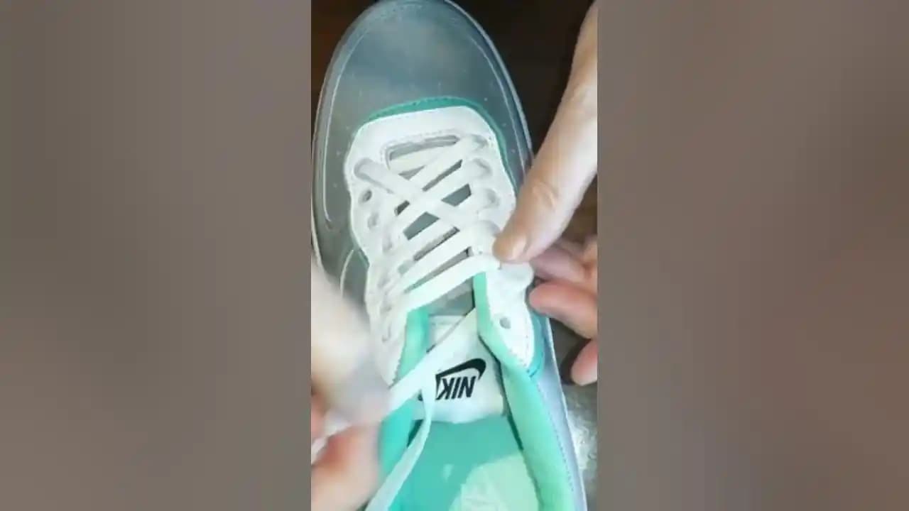 Havalı Bağcık Şekilleriyle Ayakkabılarınızı Yeniden Tasarlayın