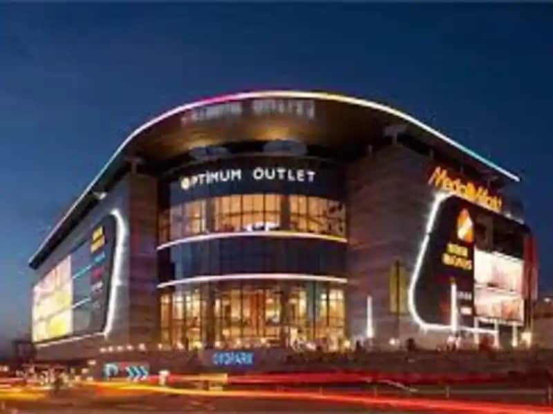 İstanbul Optimum AVM Ayakkabı ve Aksesuar Seçenekleriyle Moda Tutkunlarının Buluşma Noktası