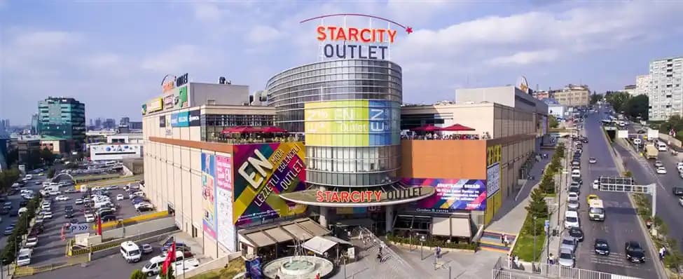 İstanbul’da Uygun Fiyatlı Ayakkabı ve Aksesuar Alışverişi İçin Starcity Merkezi