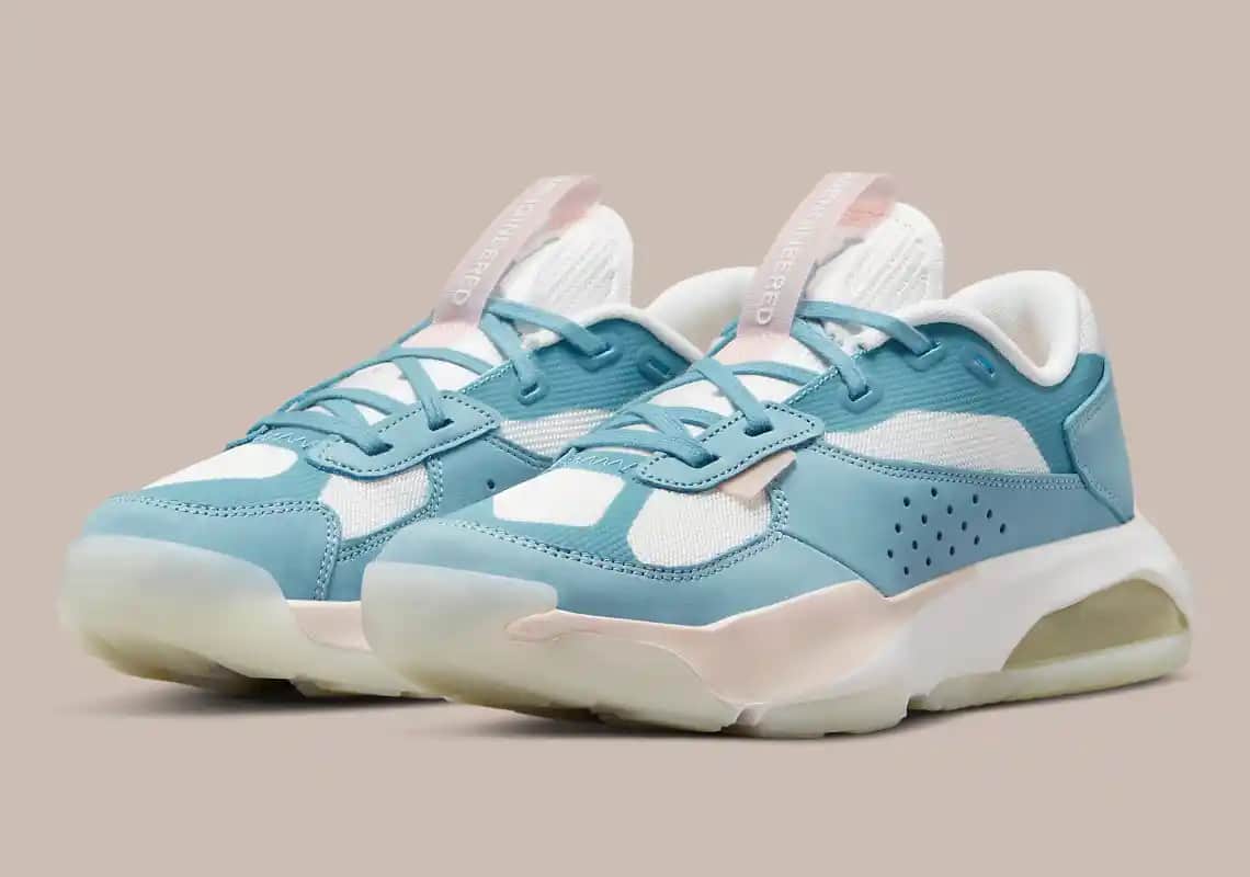 Jordan Air 200 E Spor ve Tarzın Modern Buluşmasıyle Günlük Şıklık Sunar