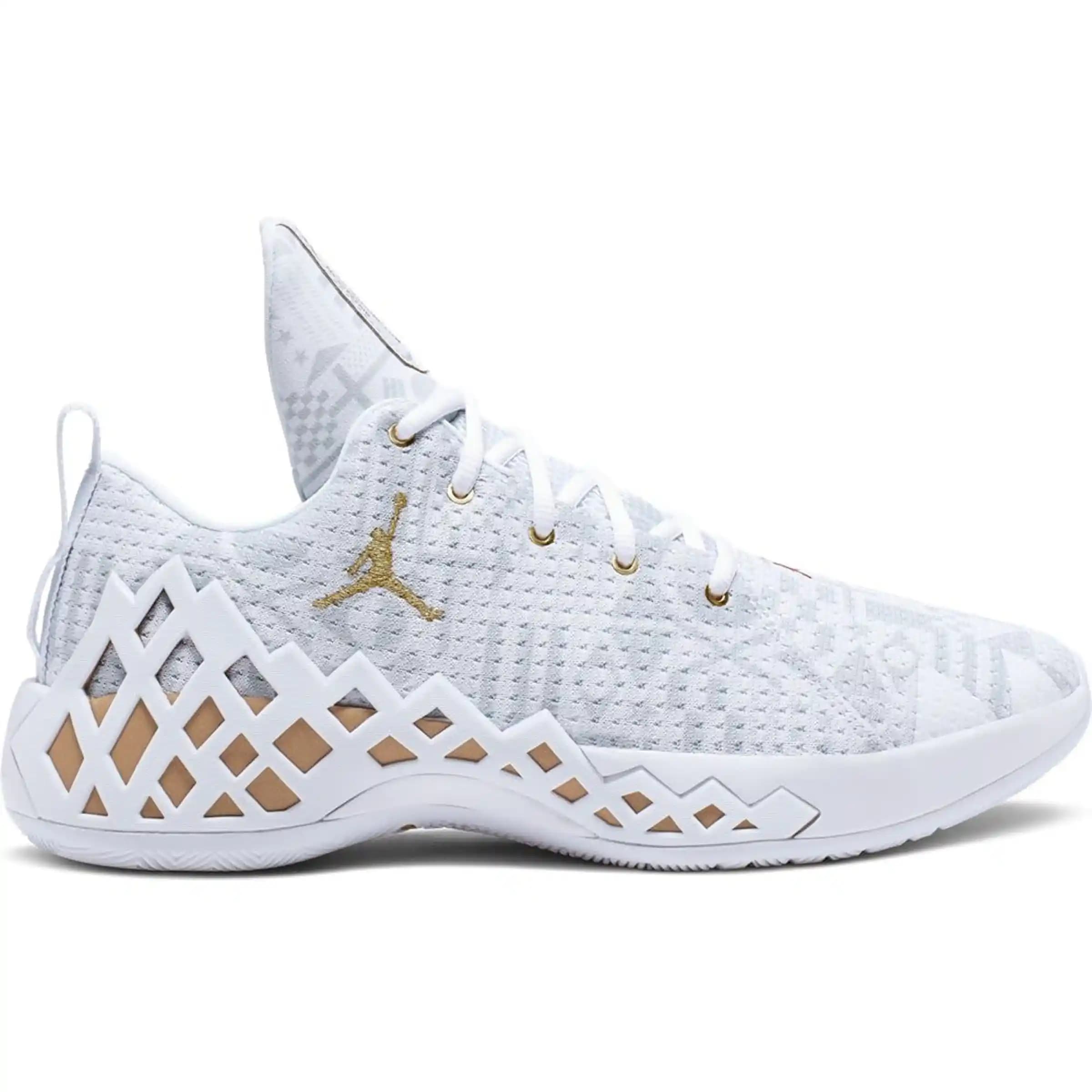 Jordan Jumpman Diamond: Modern Tasarım ve Yüksek Performans Sunan Spor Ayakkabısı