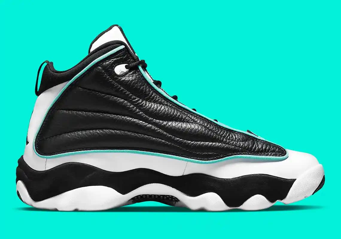 Jordan Pro Strong: Efsanevi Tasarım ve Yenilikçi Konforun Buluşması