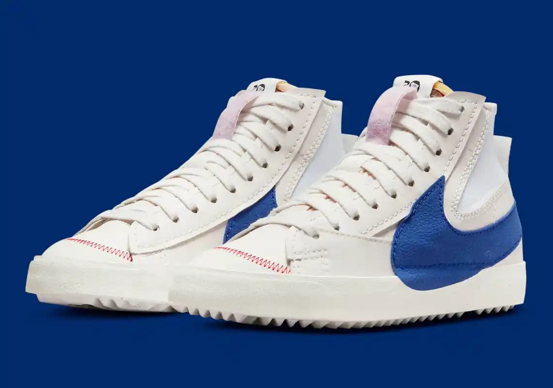 Jumbo Nike Blazer: Güncel ve Çarpıcı Tasarımıyla Klasik Tarzın Modern Yorumu