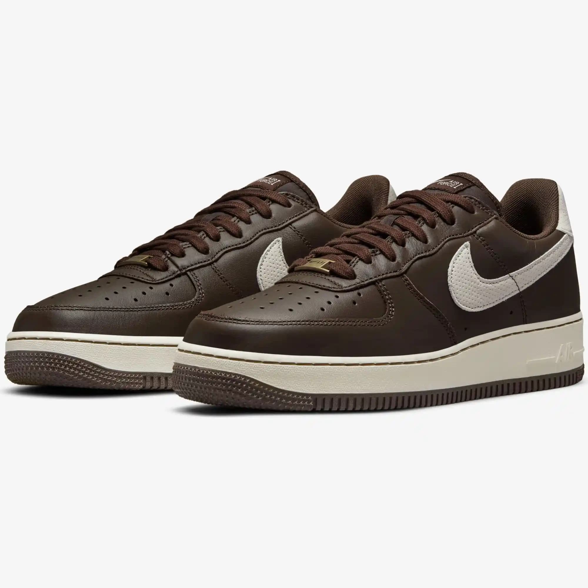 Kahverengi Air Force 1 Modelleri: Stil ve Konforun Buluştuğu Ayakkabı Seçenekleri