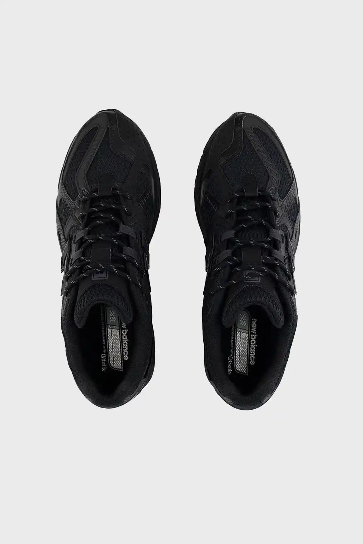 Kalın Tabanlı Ayakkabılar: Moda ve Konforun Buluştuğu Güncel Trendler