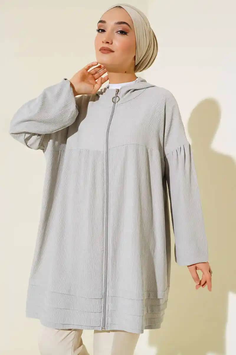 Kapüşonlu Fermuarlı Hırka Seçimi ve Kombinasyonlarıyla Şıklığınızı Yükseltin