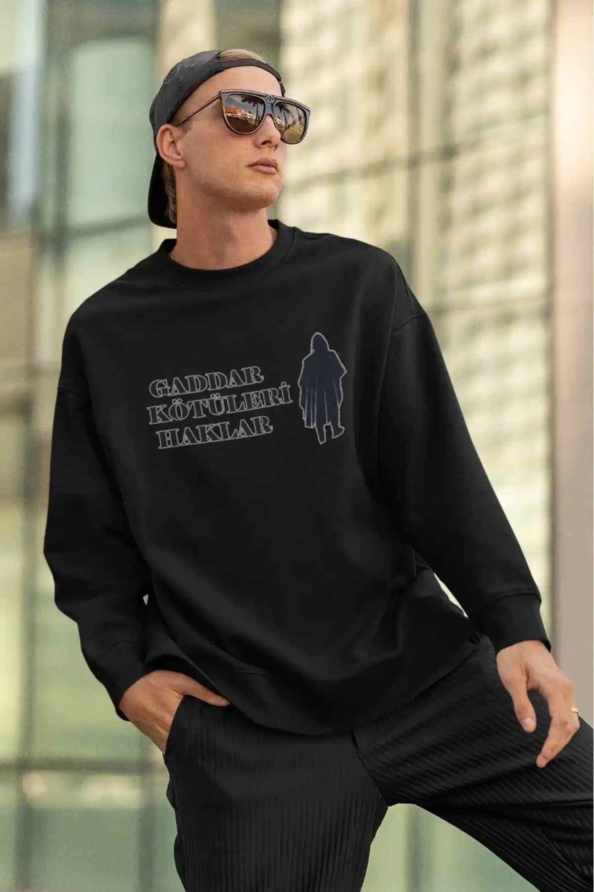Kapüşonsuz Sweatshirt Modası: Rahatlık ve Şıklığın Günümüz Trendleri
