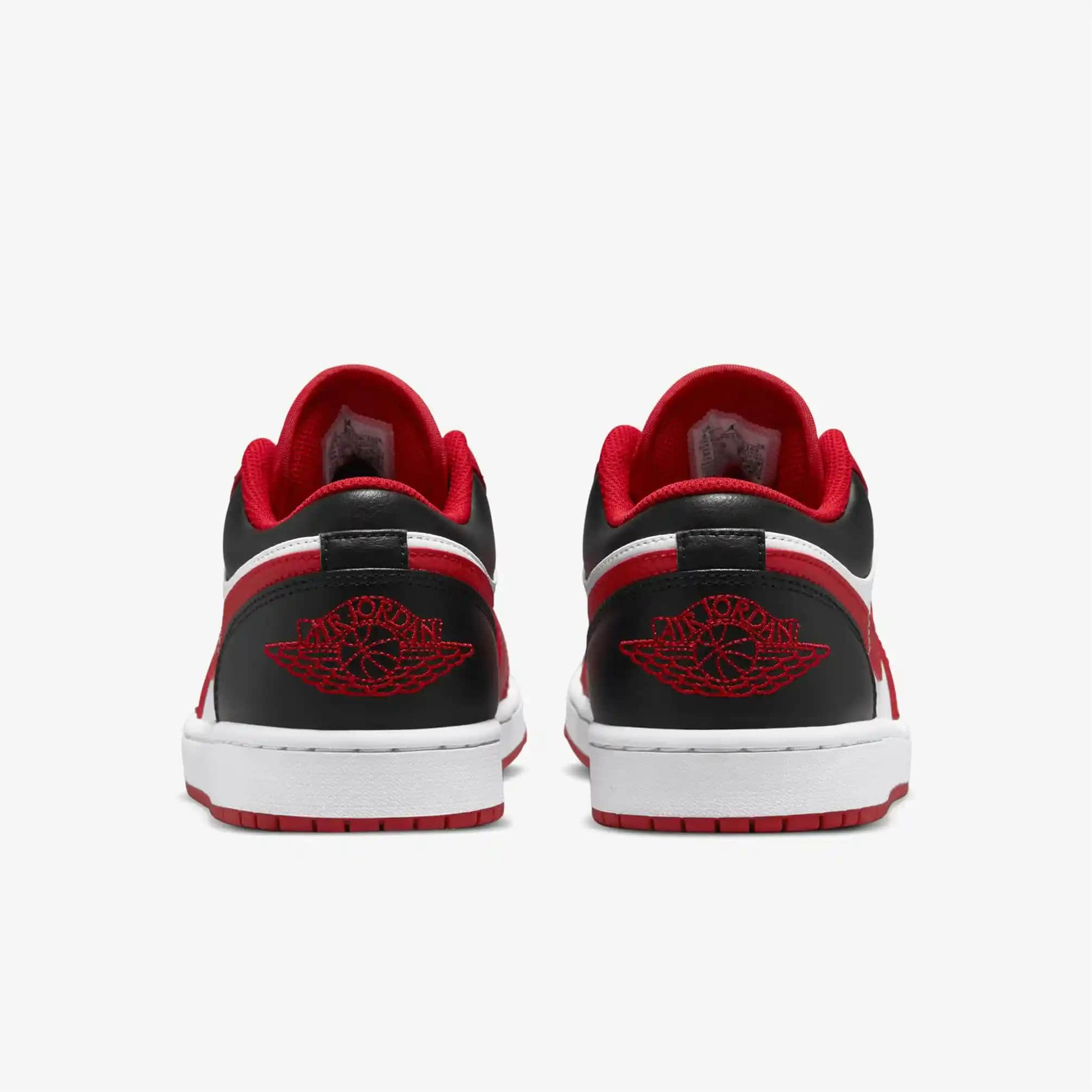 Kırmızı Air Jordan Modelleriyle Şıklık ve Performansı Bir Arada Yakalayın