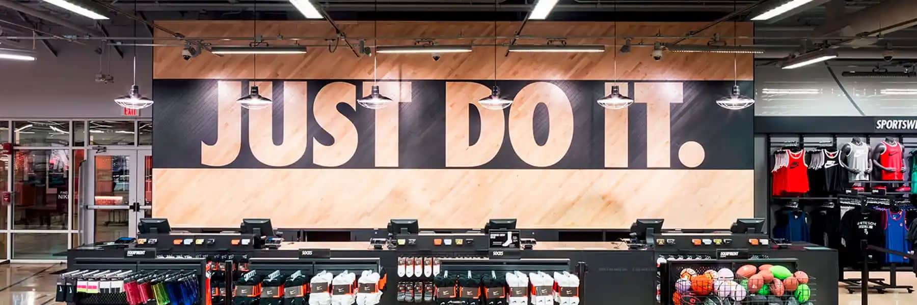 Konya Nike Outlet Mağazalarıyla Uygun Fiyatlı Spor ve Günlük Giyim Seçenekleri