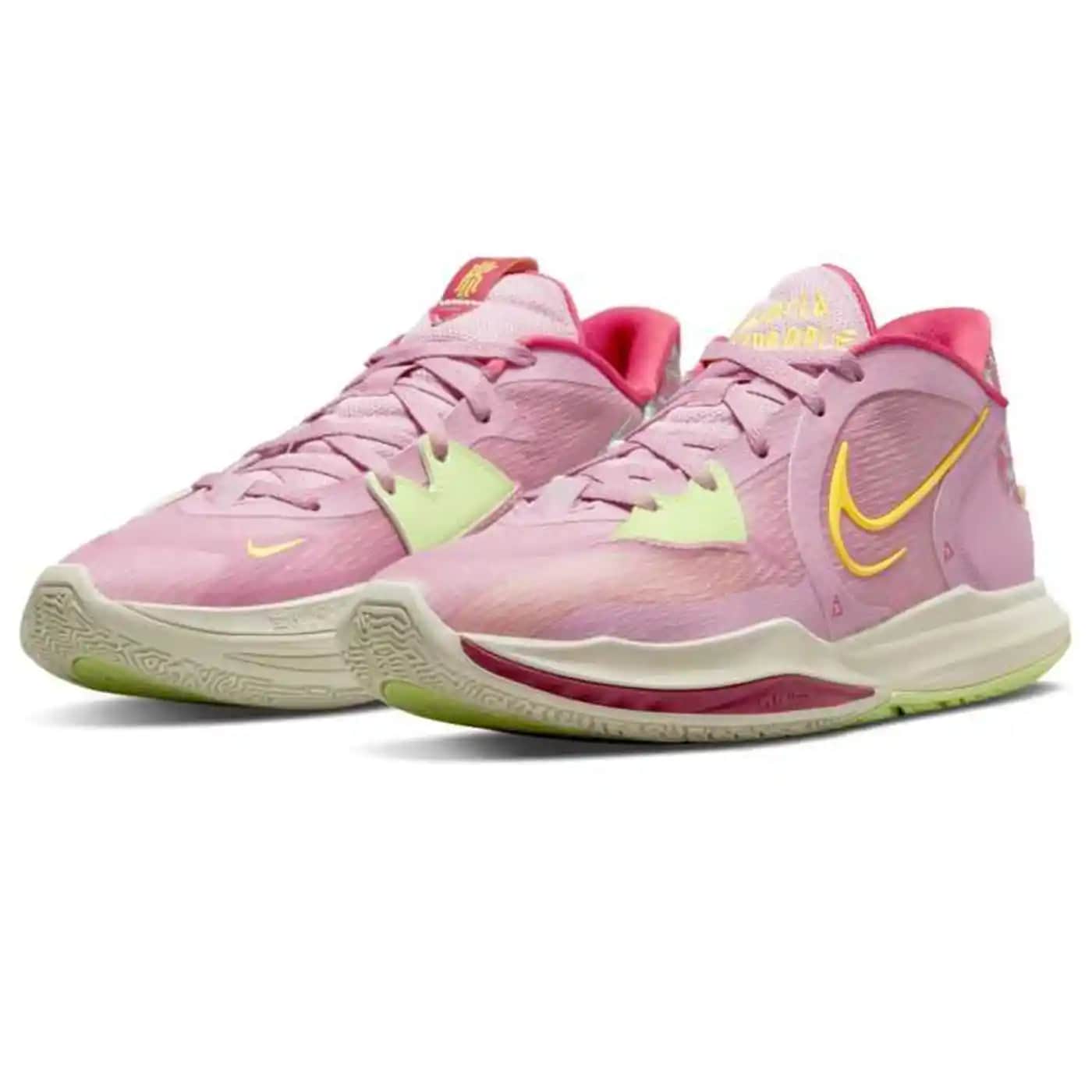 Kyrie Low 5 Pembe Spor Ayakkabısı: Renkli ve Şık Tasarımıyla Günlük ve Spor Kullanımına Uygun