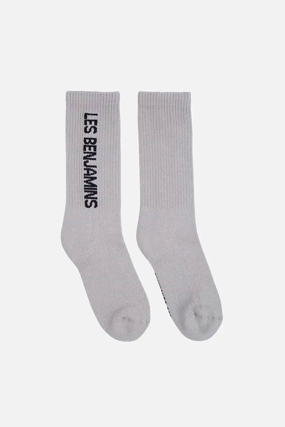 Les Benjamins Çoraplarıyla Ayakkabılarınızda Modern ve Şık Bir Dokunuş Yaratın