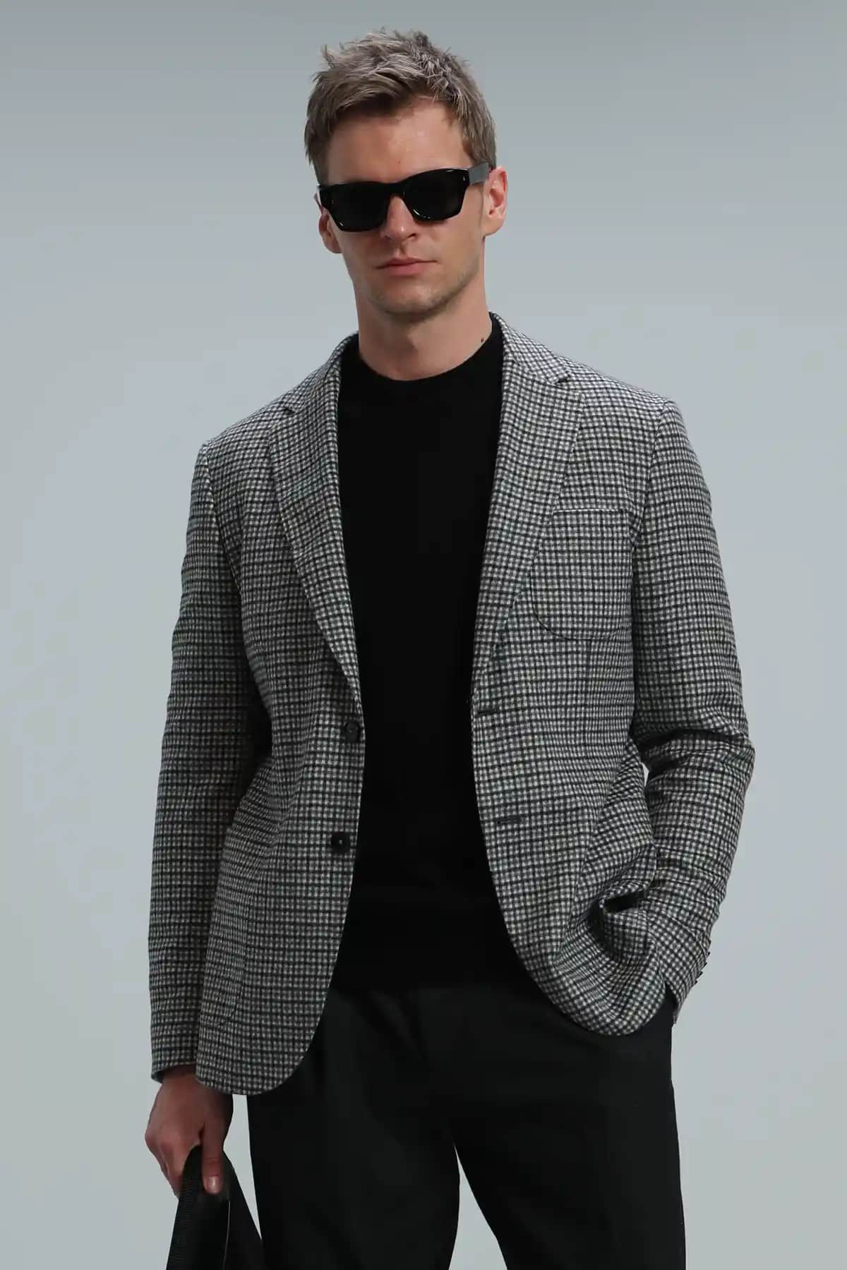 Lufian Spor Ceketler: Şıklık ve Konforu Bir Arada Sunan Erkek Giyim Seçenekleri