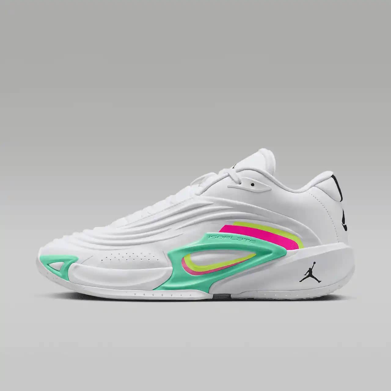 Luka 3 Ayakkabısı: Performans ve Şıklığın Modern Buluşması