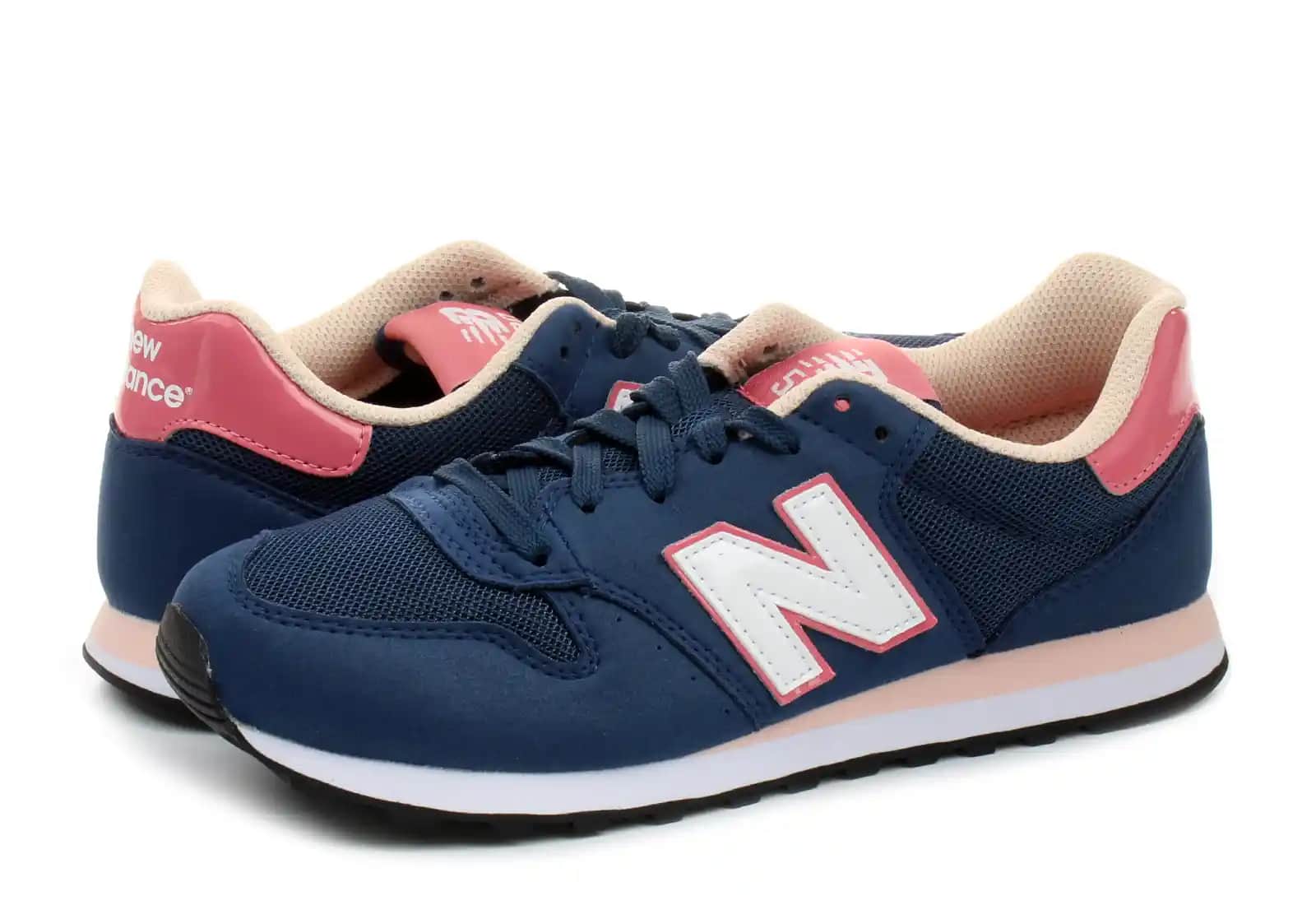 New Balance GW500 Spor ve Günlük Kullanım İçin Şık ve Konforlu Ayakkabı Modeli