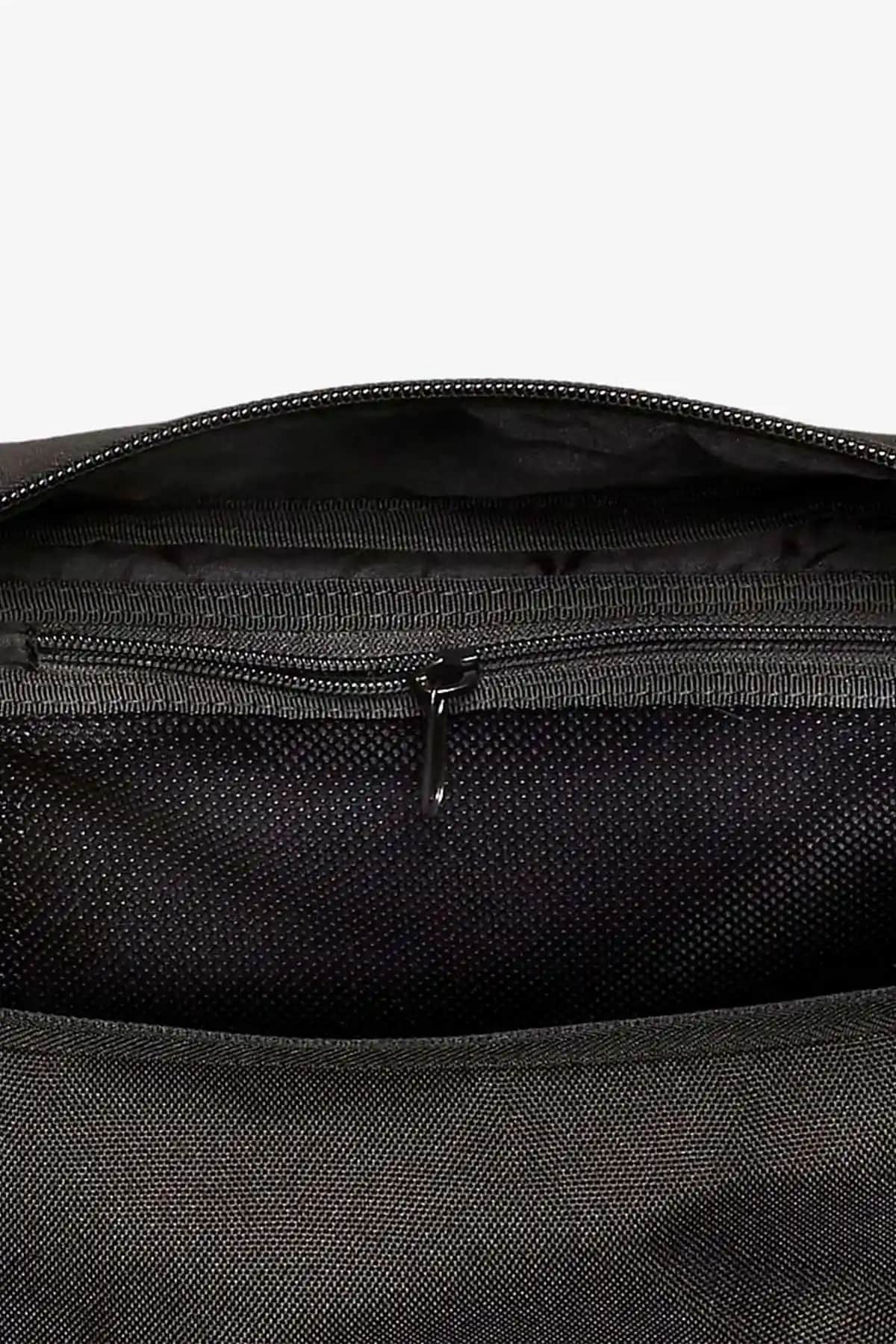 Nike Air Canta: Modern Tasarımı ve Teknolojisiyle Konforlu Spor Ayakkabı Seçenekleri