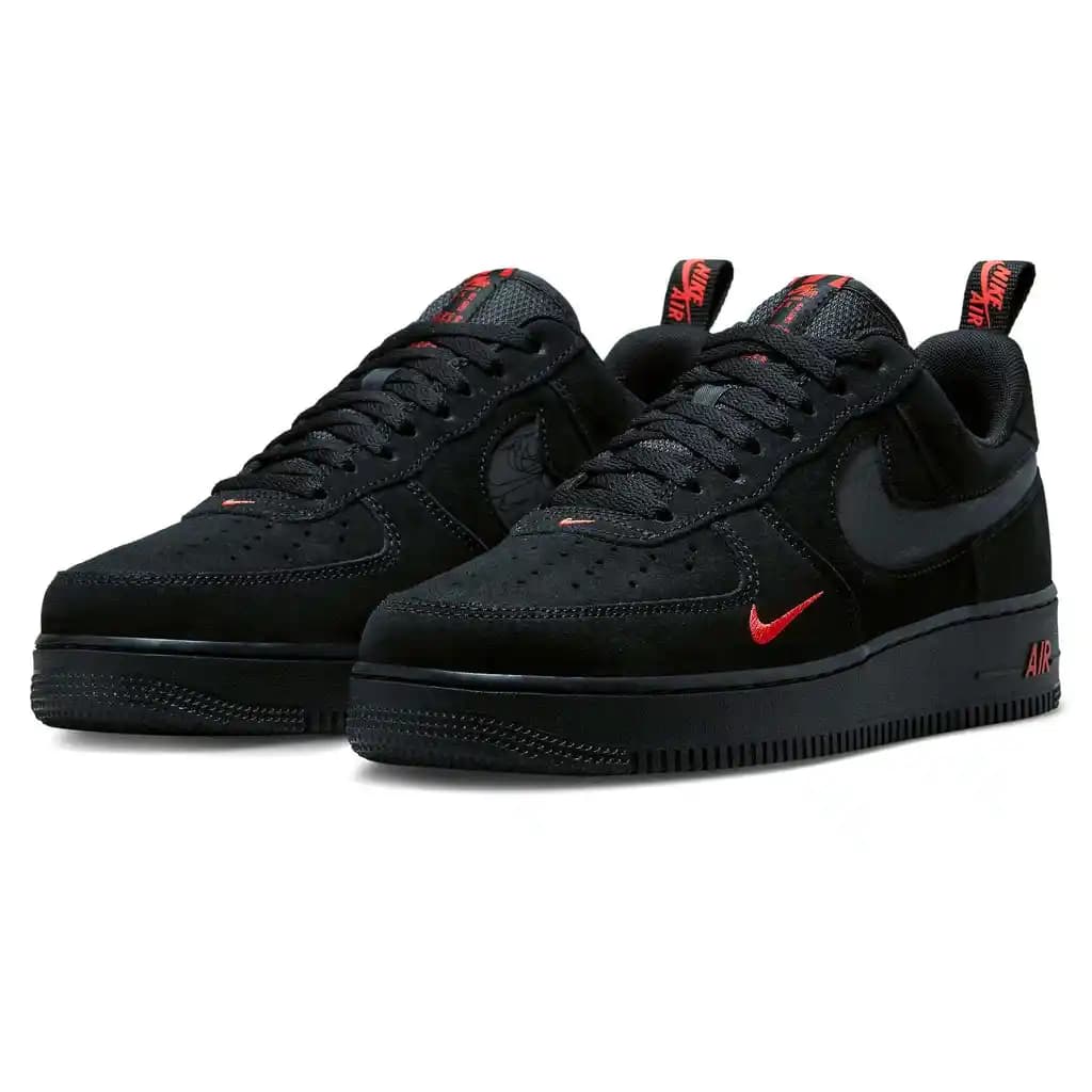 Nike Air Force 1 '07 LV8 Reflective Çok Renkli Swoosh ve Yansıtıcı Detaylarla Modern Tasarım