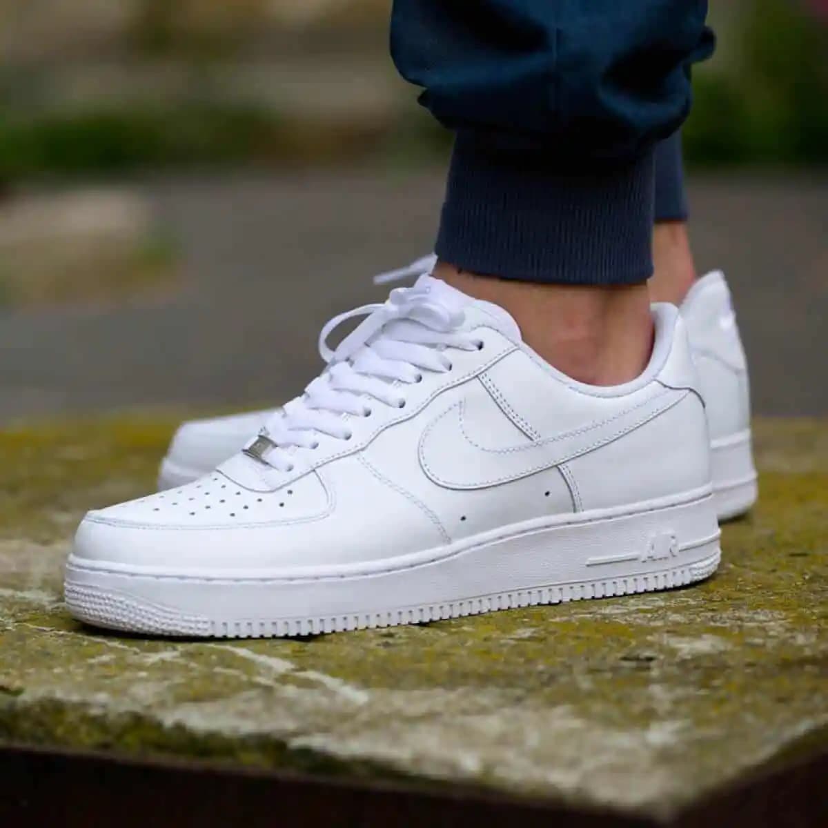 Nike Air Force 1: Moda ve kültürün ikonik ayakkabısı hakkında kapsamlı bilgi