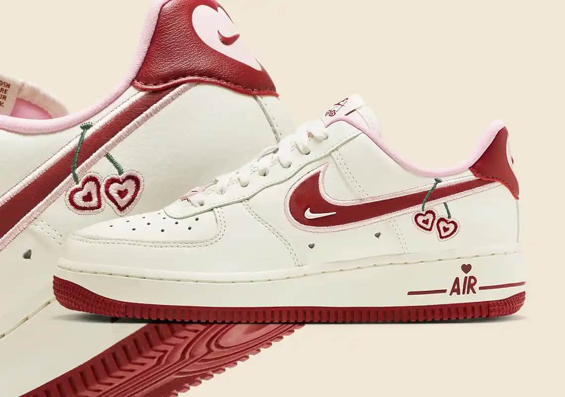 Nike Air Force 1: Tasarımı, Teknolojisi ve Kültürel Etkisi Üzerine Kapsamlı Bir İnceleme