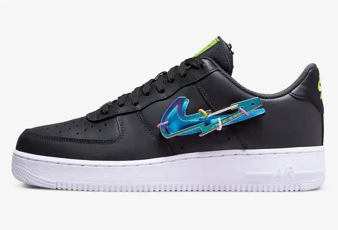 Nike Air Force 1 ve Carabiner Swoosh Detaylarıyla Modern Tasarım Yaklaşımları