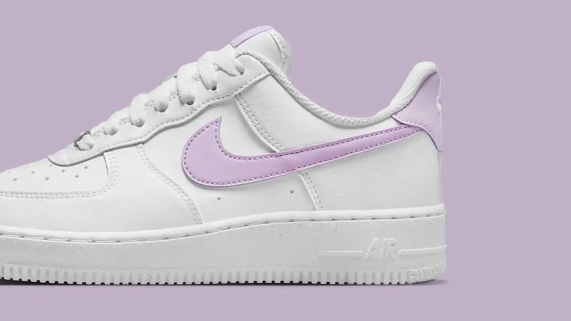 Nike Air Force Lila Ayakkabılar: Şıklık ve Konforun Modern Buluşması