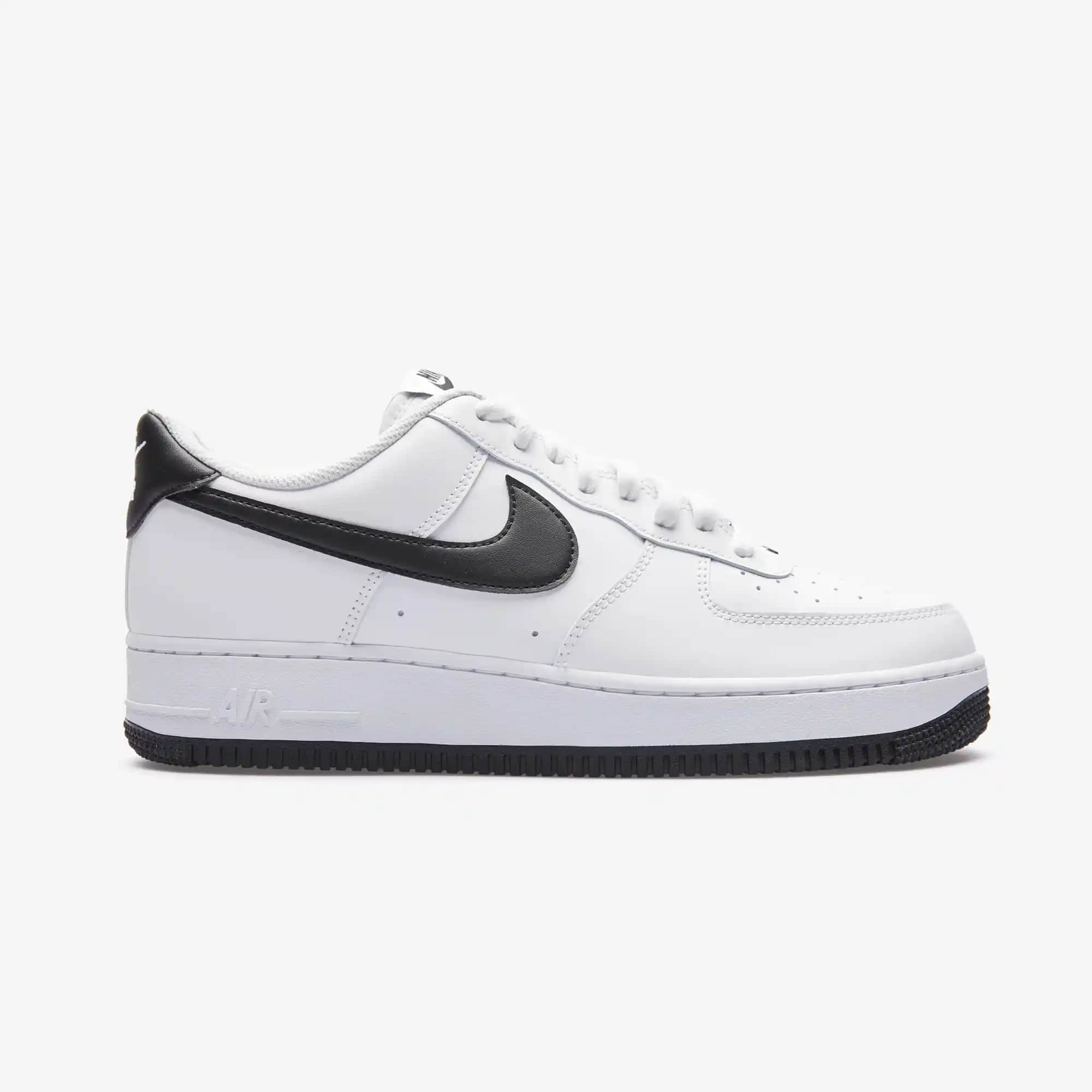 Nike Air Force Superstep Modelleriyle Güncel Stil ve Konforu Yakalayın