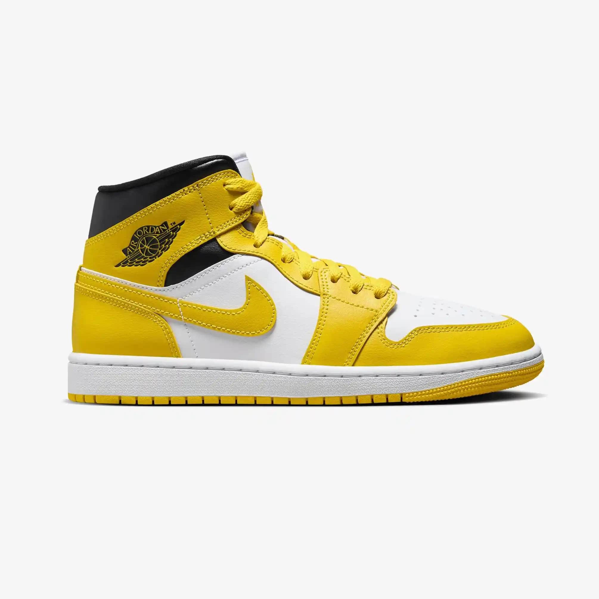 Nike Air Jordan Sarı: Performans ve Şıklığın Buluştuğu Efsanevi Ayakkabılar