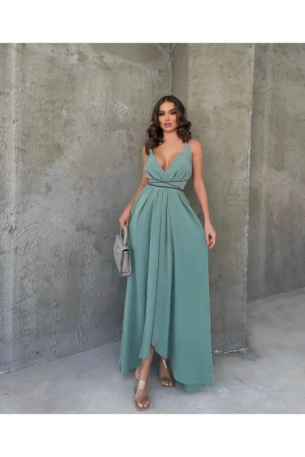 Nike Air Jordan Su Yeşili Ayakkabılar: Spor ve Şıklığın Modern Buluşması