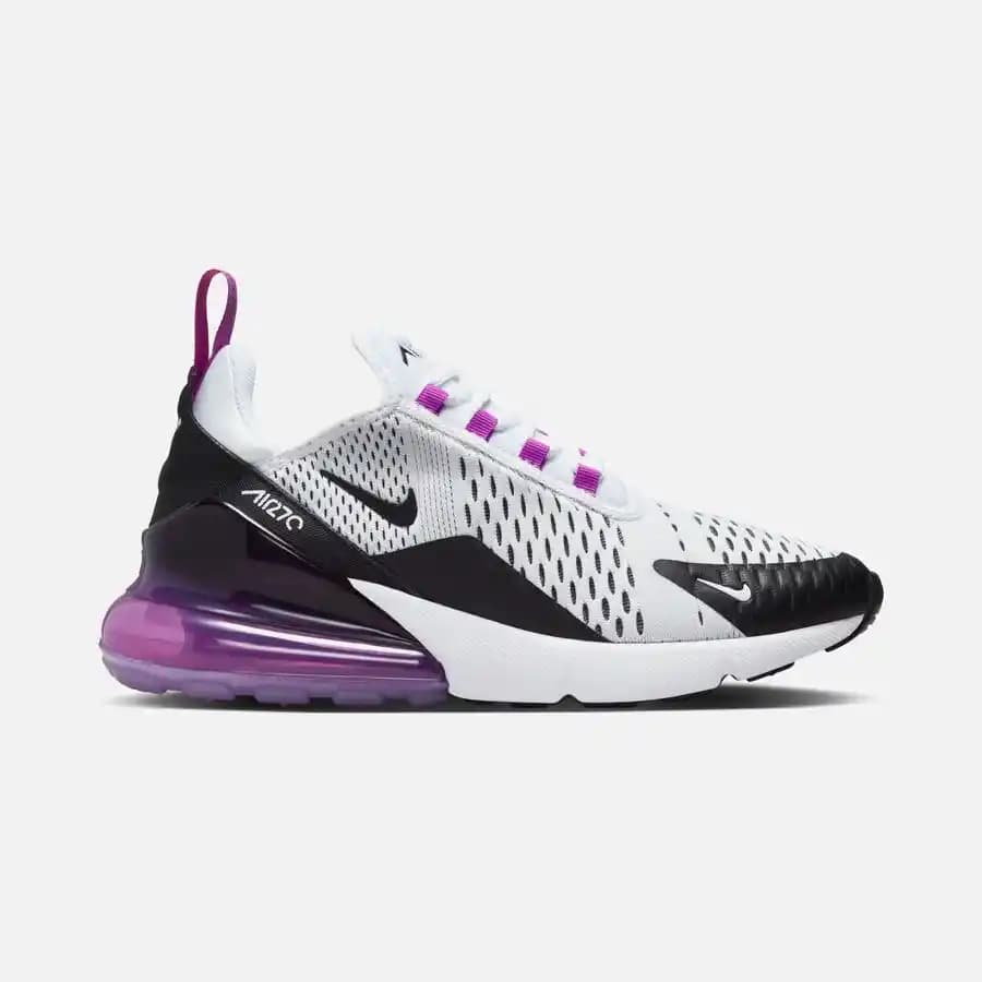 Nike Air Kadın Modelleri: Konfor ve Şıklığın Modern Birleşimi