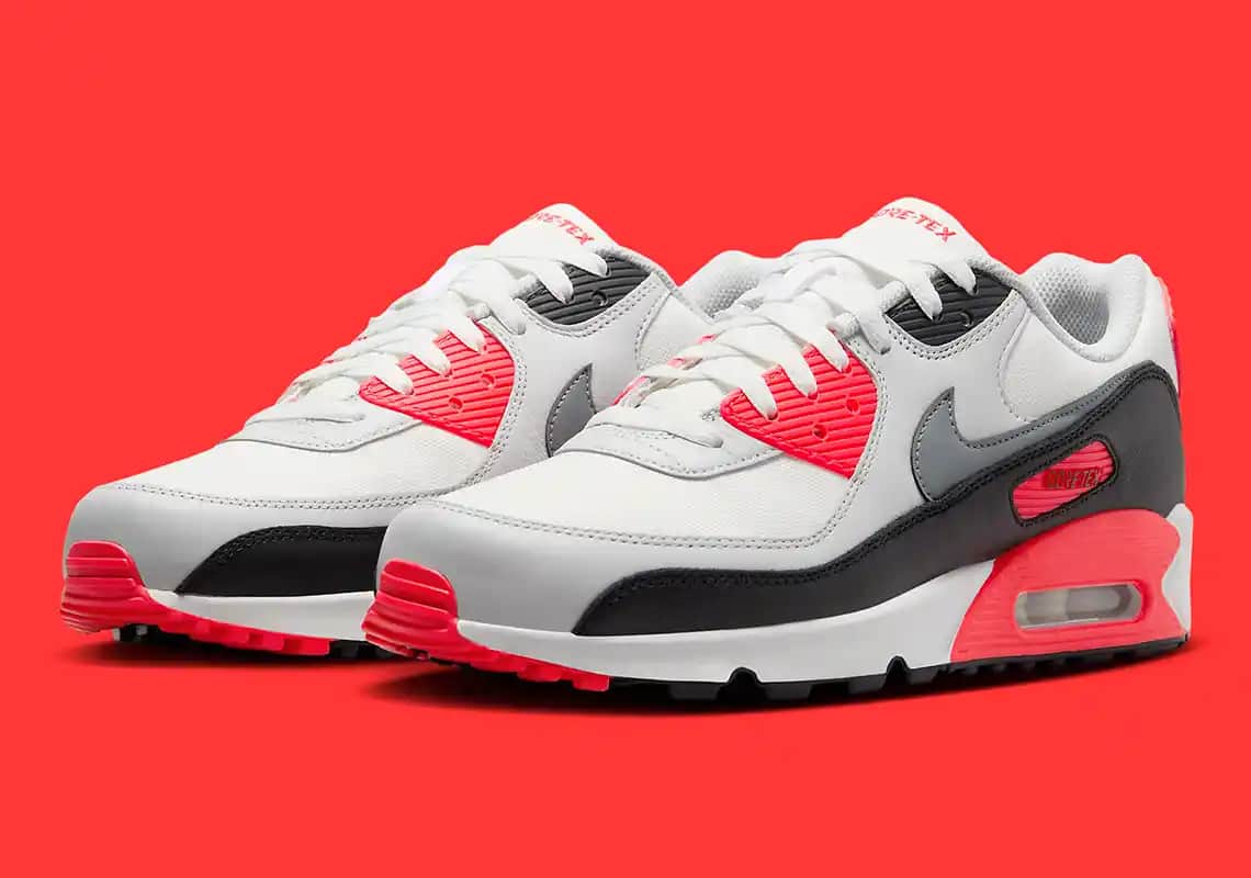 Nike Air Max 90: Teknolojik ve Estetik Özellikleriyle Popüler Spor Ayakkabı Modeli