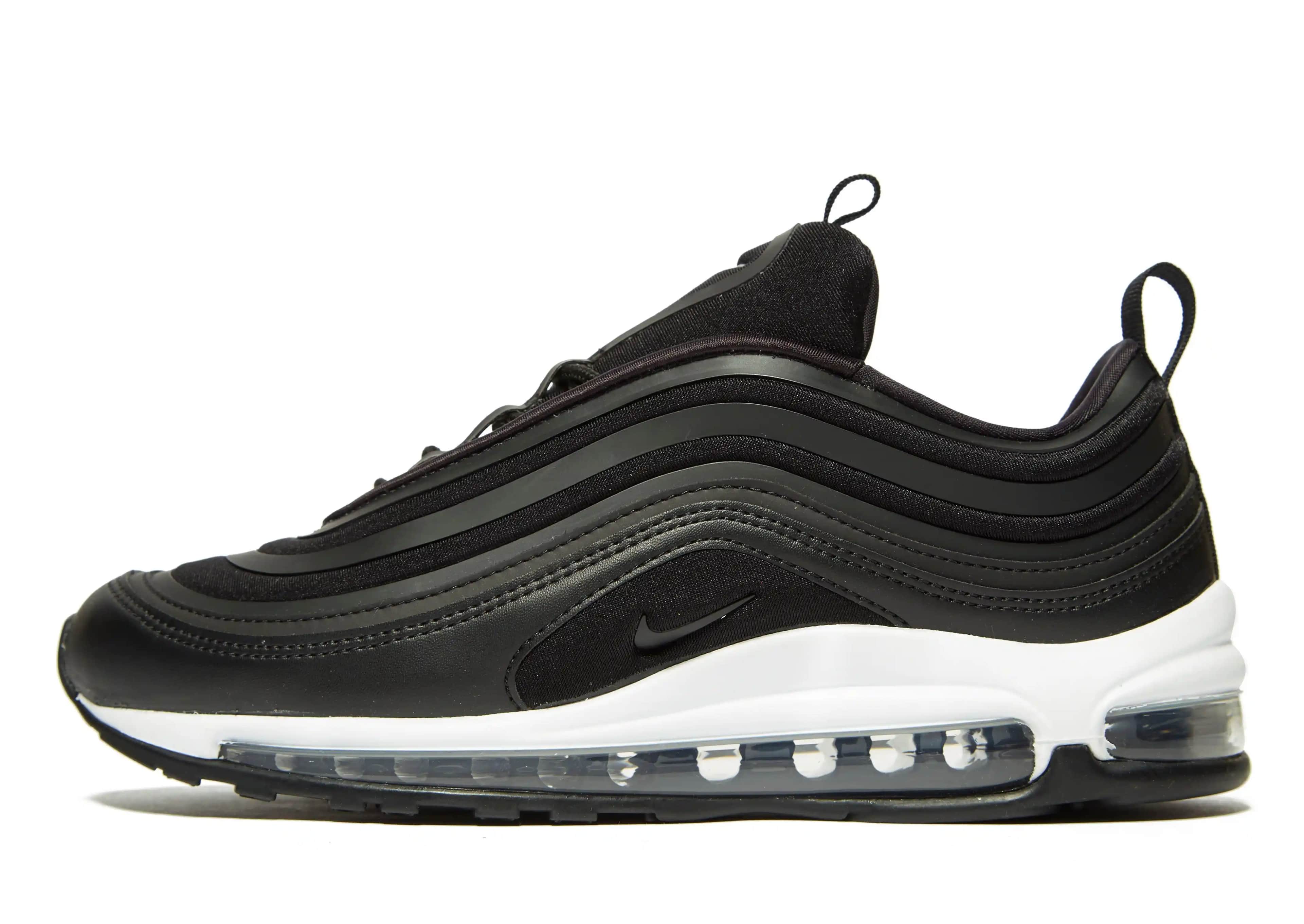 Nike Air Max 97: Teknoloji ve Tasarımın Buluştuğu İkonik Sneaker Modeli
