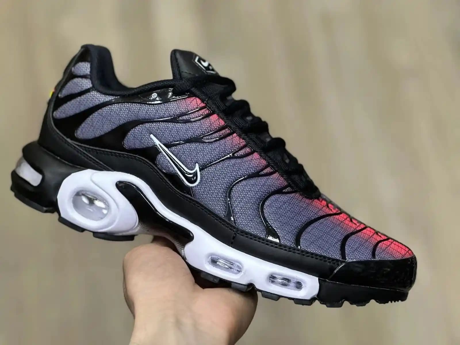 Nike Air Max Plus TN Ayakkabıları: Teknoloji ve Moda Bir Arada