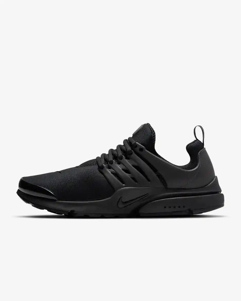 Nike Air Presto: Konfor ve Şıklığı Bir Arada Sunan Modern Spor Ayakkabı Modeli