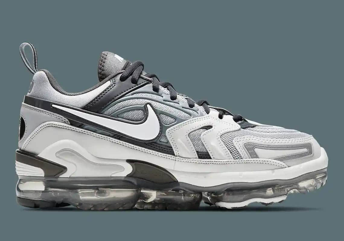 Nike Air VaporMax EVO: Yenilikçi Tasarım ve Konfor Sunan Modern Spor Ayakkabı