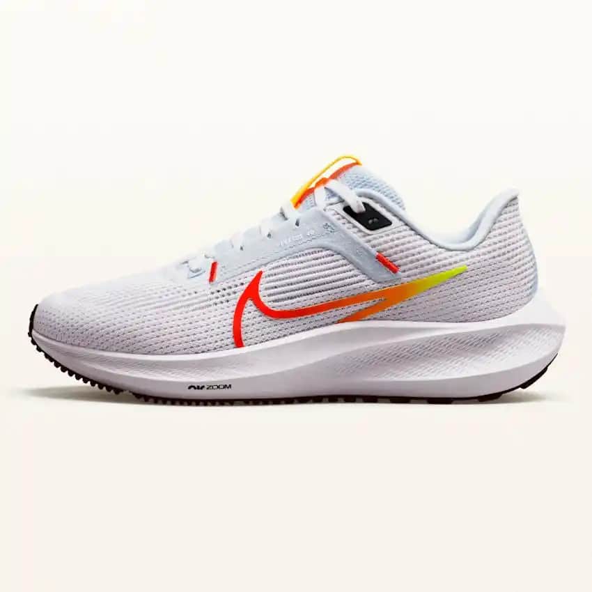 Nike Air Zoom Pegasus 40: Günlük ve Koşu İçin Çok Yönlü Konfor ve Performans Ayakkabısı