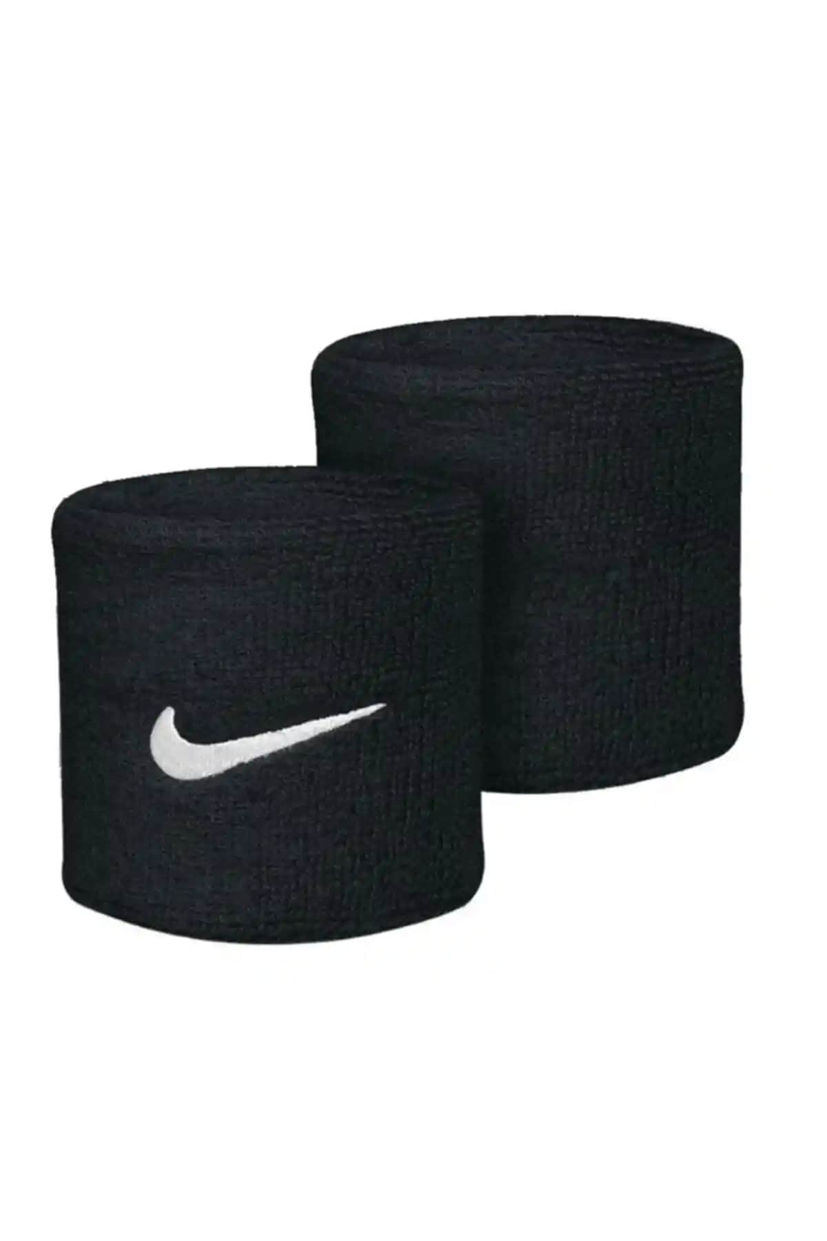 Nike Aksesuarları ile Spor ve Günlük Şıklık İçin En İyi Seçenekler 75-90 Karakter